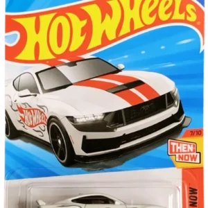FORD Mustang Dark Horse